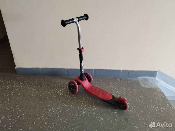 Самокат детский 3 колесный 2-4 года