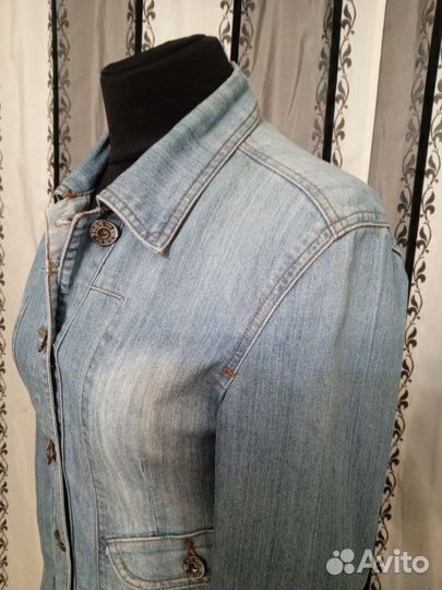 Джинсовая куртка