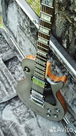 Мастеровая электрогитара Les Paul