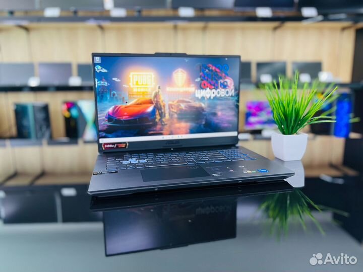 Игровой ноутбук Asus 17