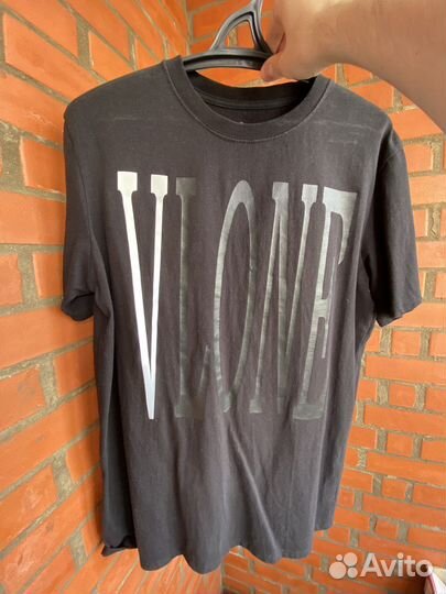 Футболка vlone
