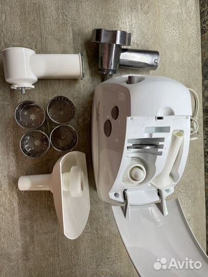 Мясорубка с теркой Moulinex hv8 2000w