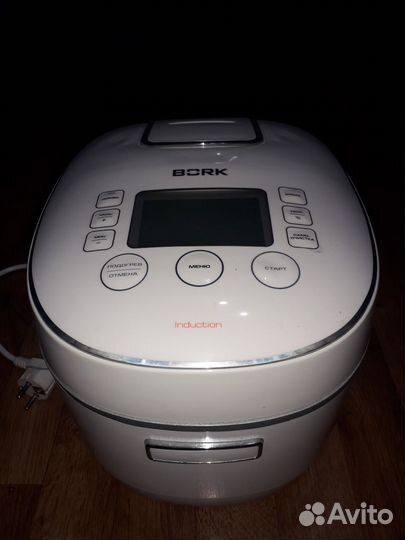 Мультиварка Bork (на запчасти)
