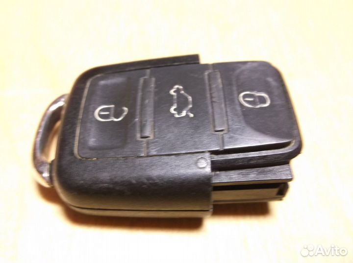 1K0 959 753 G VW / Skoda / Seat 3 Button Remote