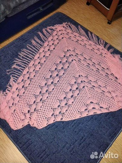 Шаль ажурная