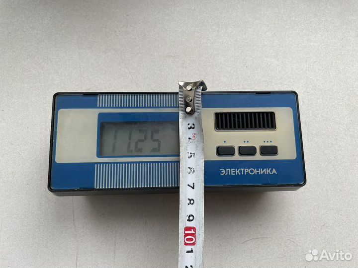 1993 год часы электроника ретро