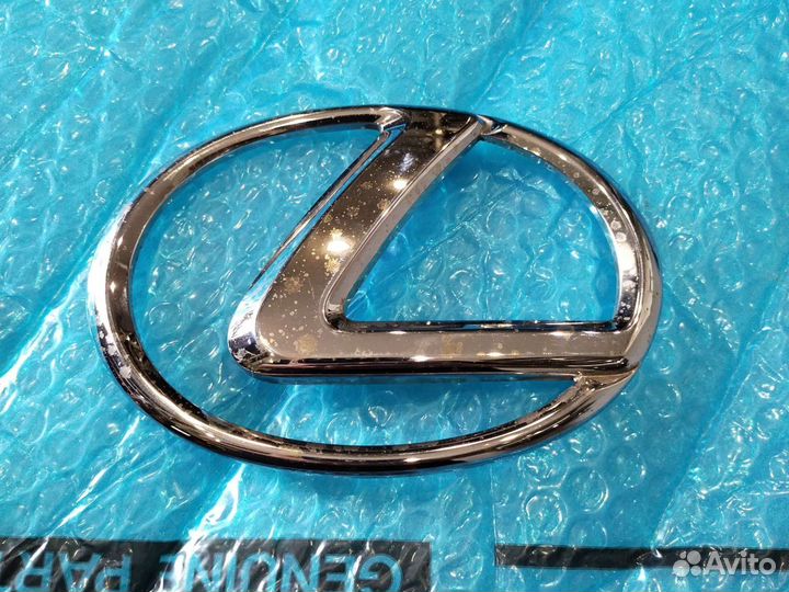 Эмблема решетки радиатора Лексус RX (3) 09-11