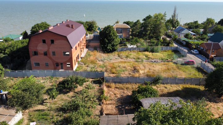 Гостиница, 1000 м²