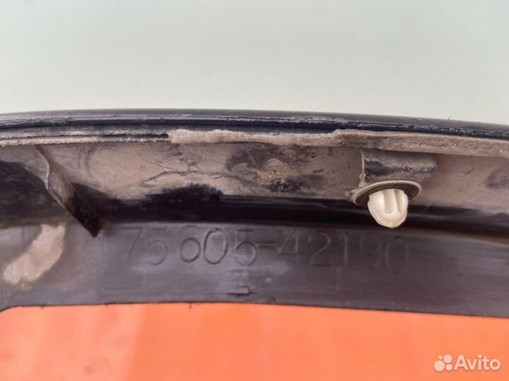 Расширитель арка задний правый Toyota Rav 4 2012