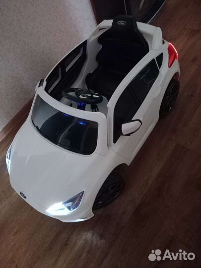 Электромобиль