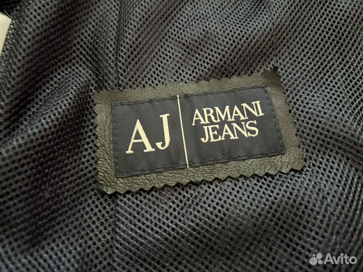 Кожаная куртка женская оригинал Armani Jeans