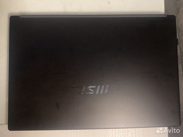 Ноутбук msi modern 15