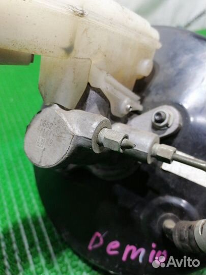 Главный тормозной цилиндр Mazda Demio DE3FS zjve