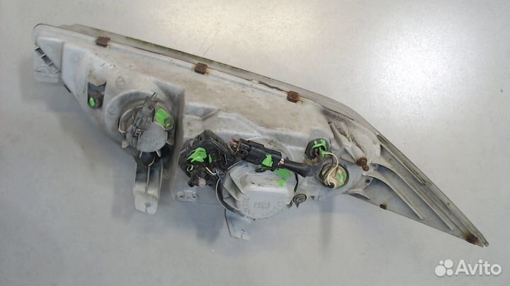 Фара (передняя) SsangYong Musso, 2002