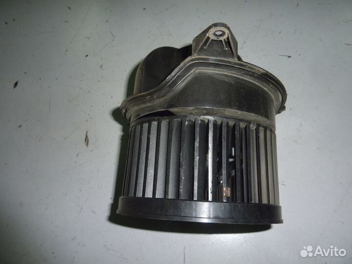 Вентилятор печки Ford Focus 1