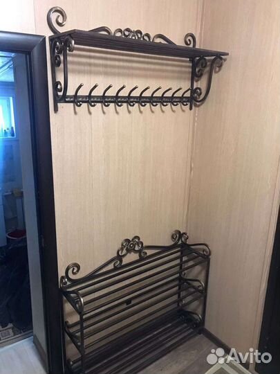 Обувница с вешалкой