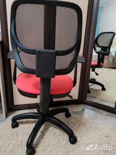 Компьютерное кресло бу