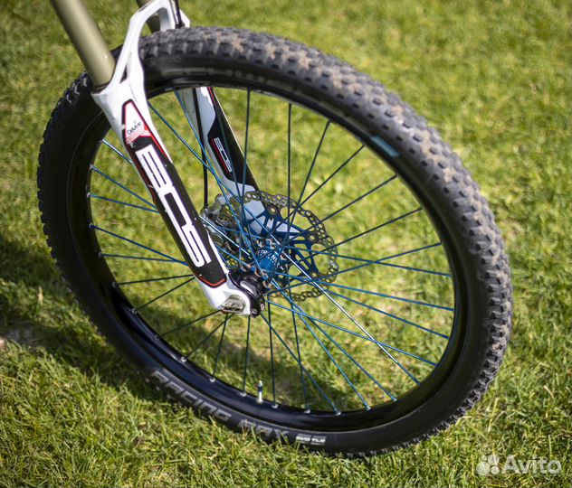 Santa cruz nomad carbon