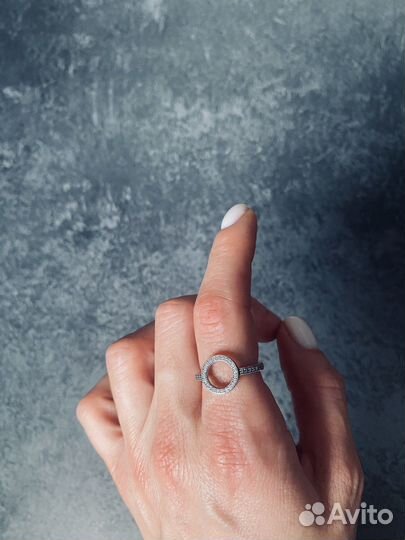 Серебряное кольцо Pandora