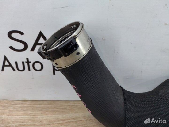 Патрубок интеркулера Bmw 3 F30 N47D20 2013