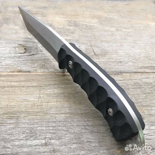 Нож туристический