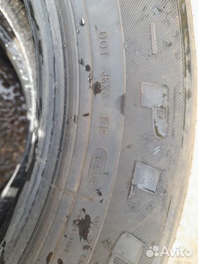 Rotalla Ice-Plus SR1 235/60 R17