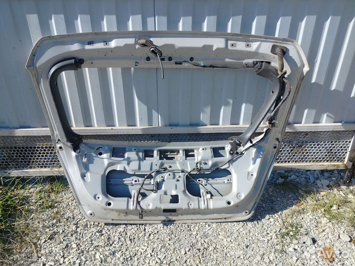 Крышка багажника хундай i30 2007-2012г