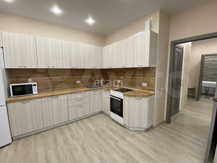 2-к. квартира, 56 м², 3/16 эт.