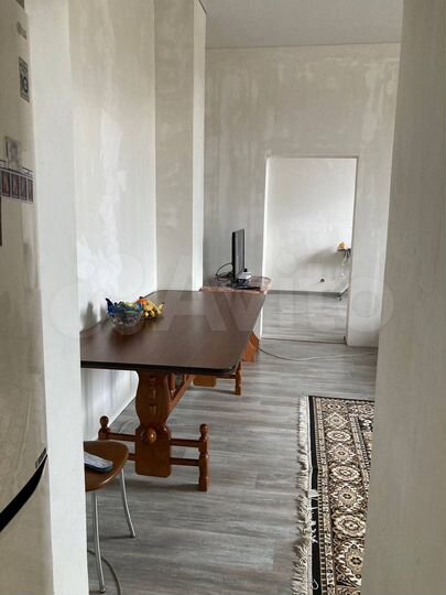 2-к. квартира, 50 м², 1/6 эт.