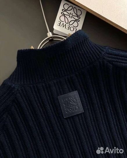 Свитер мужской