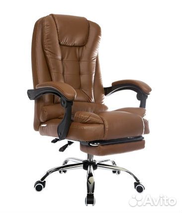 Офисное кресло руководителя