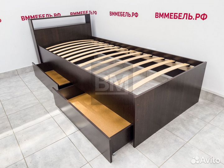 Кровать односпальная с ящиками 90х200