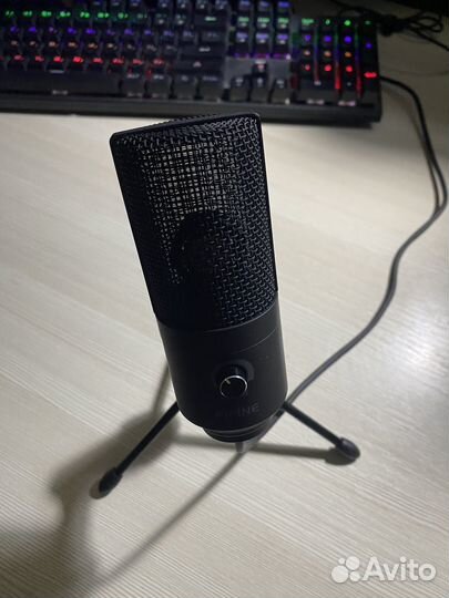 Студийный микрофон fifine k669b