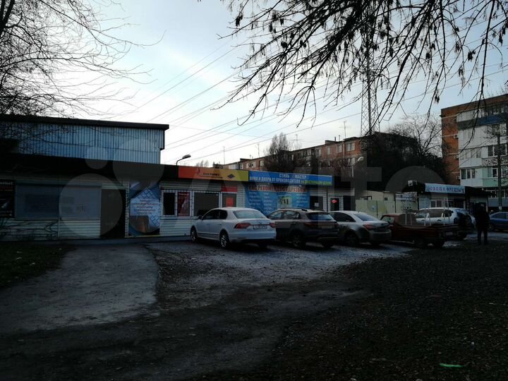 Торговое, офисное, складское помещение, 10 и 21 м²