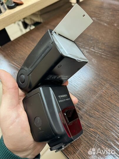 Фотовспышка yongnuo 560 III