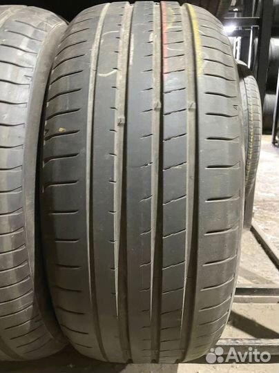 Yokohama Advan Sport V107 245/50 R19 105L