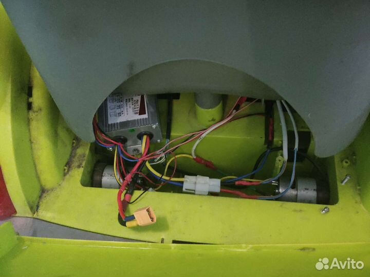 Машинка детская