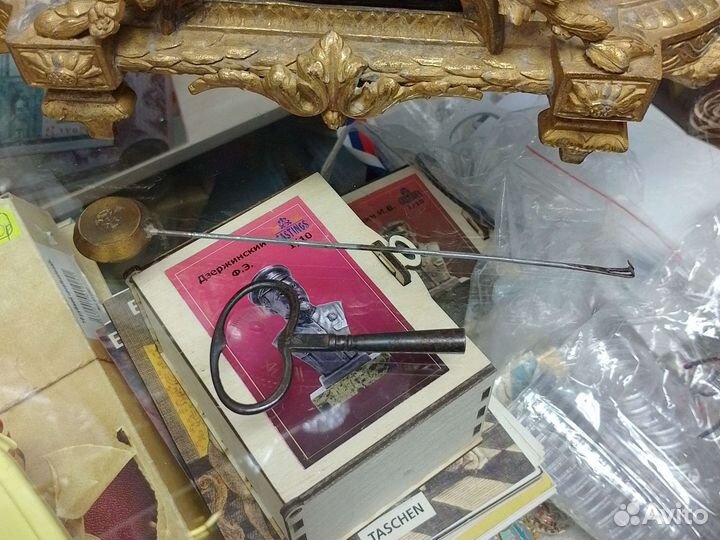 Каминные часы 19 век Франция