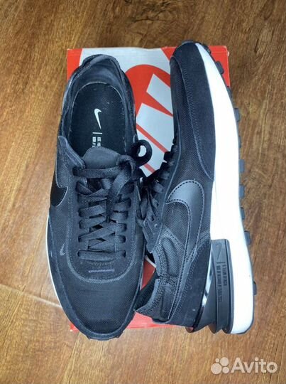 Кроссовки Nike