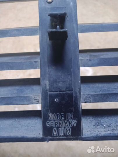 Решётка Ауди 80 B4 оригинал