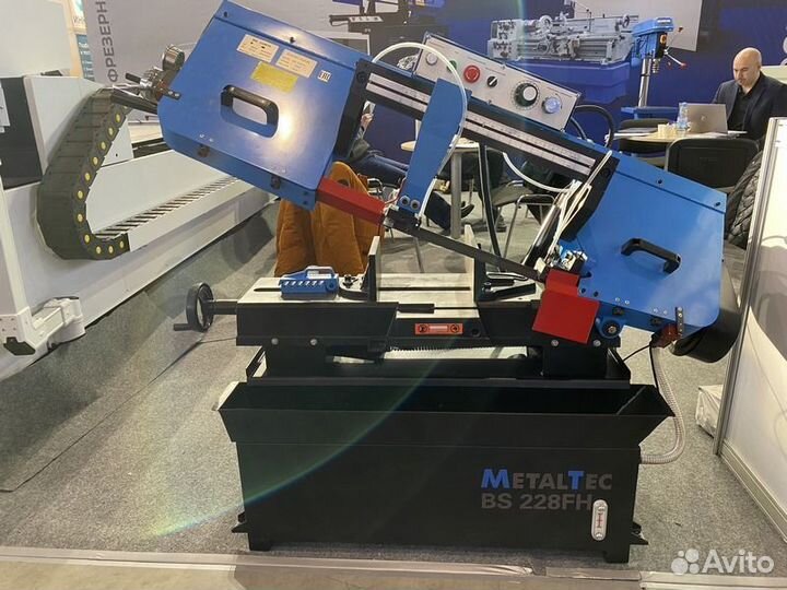 Ленточнопильный станок по металлу