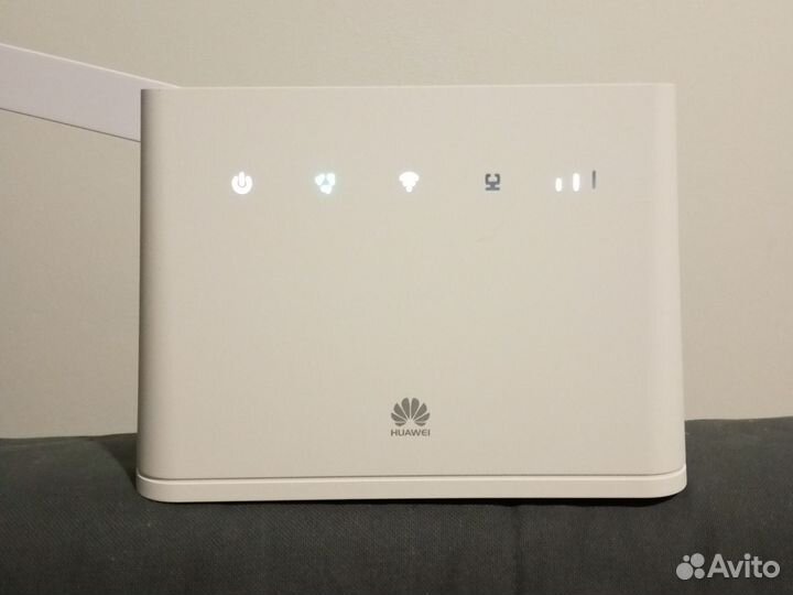 Роутер huawei Wi-Fi B311-221