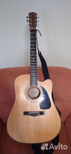 Акустическая гитара со звукоснимателем Fender