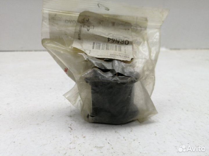 Втулка заднего стабилизатора передняя Toyota Rx330