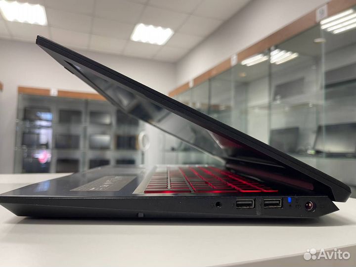 Игровой Acer Nitro 5 (Core i5-8th/ 16gb/ GTX 1050)