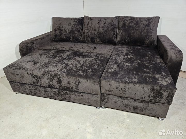 Угловой диван со спальным местом