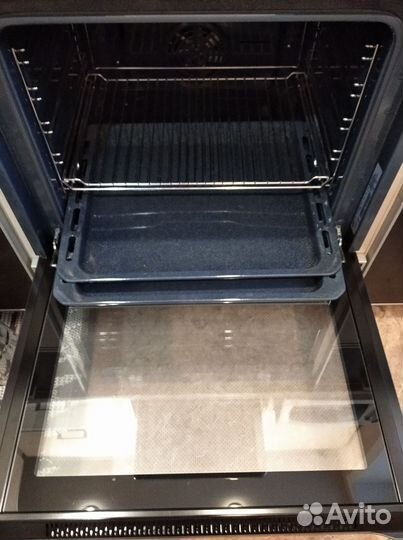 Встраиваемый духовой шкаф электрический