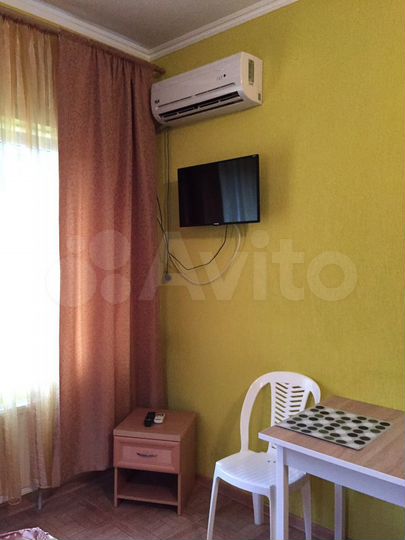 Комната 16 м² в 1-к., 1/2 эт.