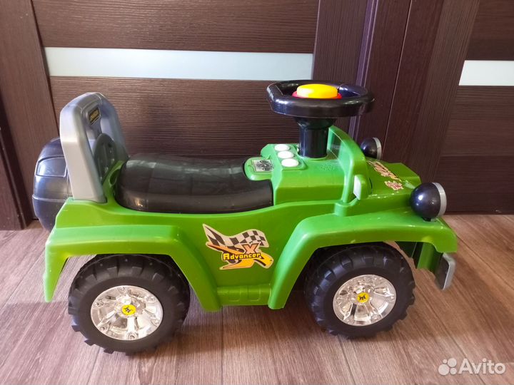 Машинка-каталка