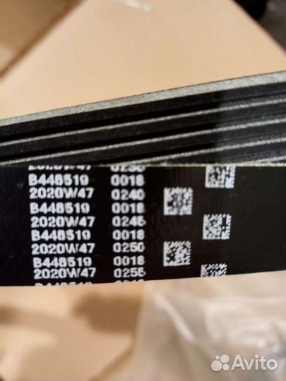 Ремень навесного рено 6pk1822